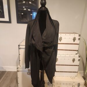 Zara Fine Knit Black Sweater